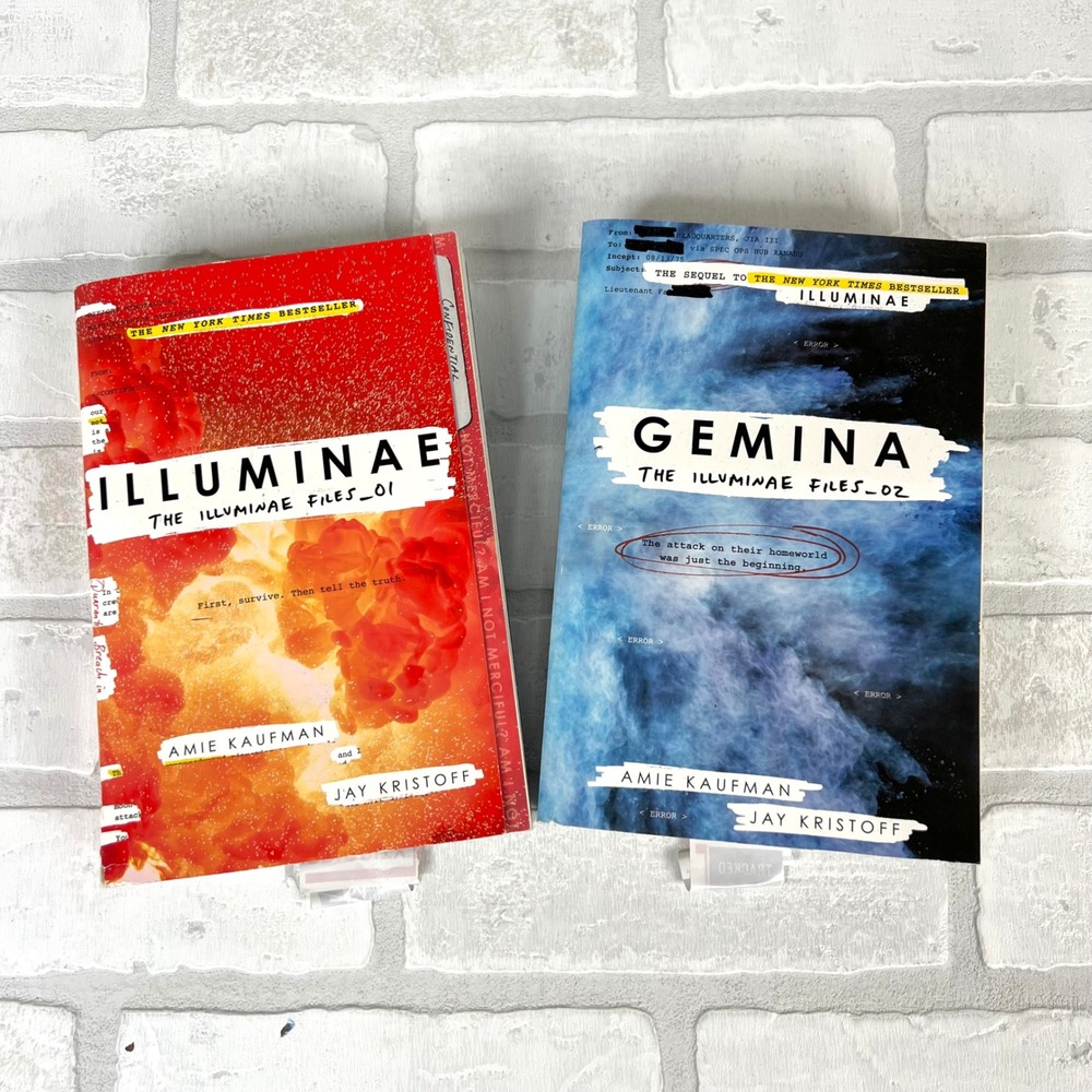 Illuminae Files 1 & 2: Illuminae and Gemina by Amie‎ Kaufman & Jay Kristoff EUC